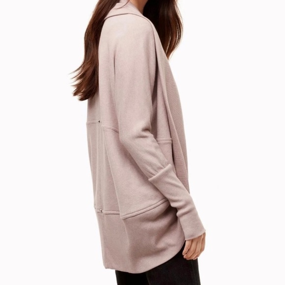 Wilfred Cardigan - Picture 2 of 10